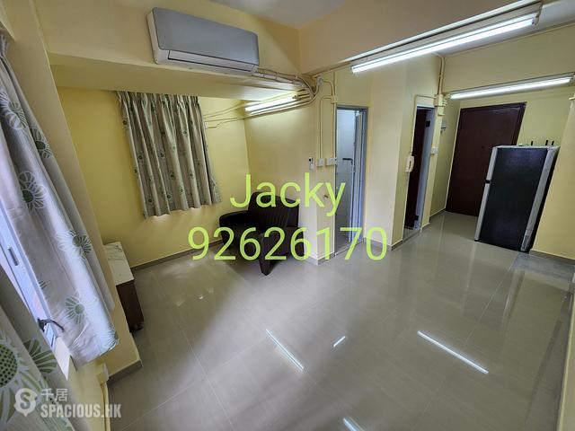 Sai Ying Pun - 47-49, High Street 01