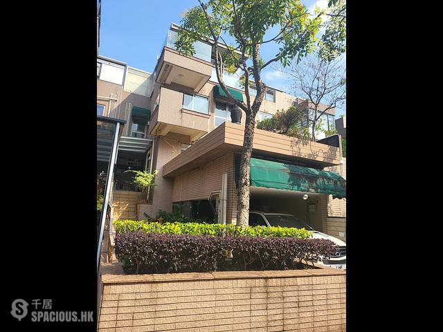 Lok Ma Chau - Green Crest 01