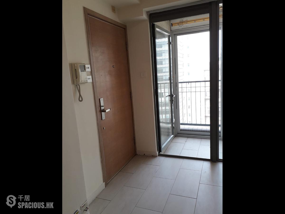 Sheung Wan - Urbana 38 01
