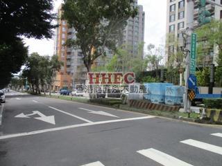 Shilin - XX Lane 114, Section 7, Zhongshan North Road, Shilin, Taipei 20