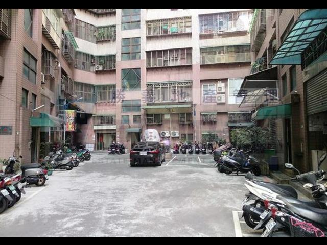 Zhonghe - No. XXX, Section 3, Zhongshan Road, Zhonghe District, New Taipei City, Taiwan 235 01