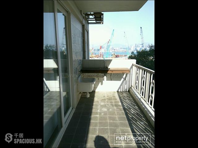 Ho Man Tin - Miami Mansion 01