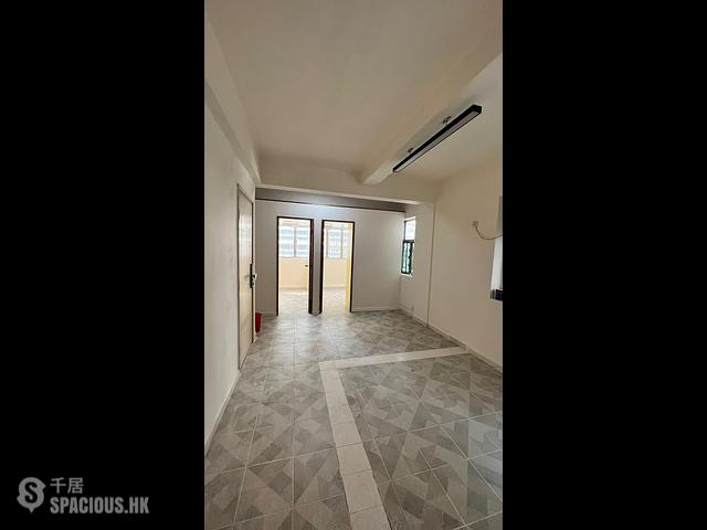 Sai Ying Pun - 14, Second Street 01