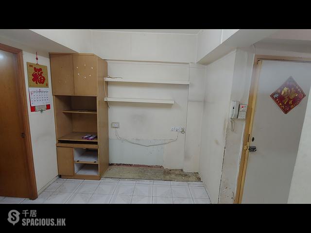 Sai Ying Pun - 39-41, First Street 01
