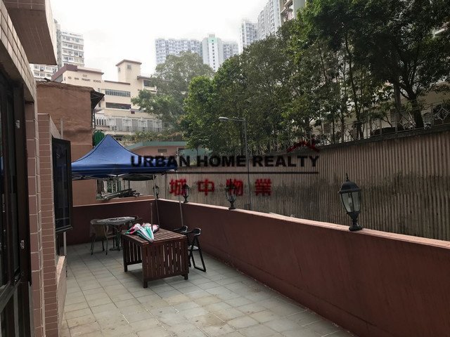 Sai Wan Ho - Hung Yan Building 01
