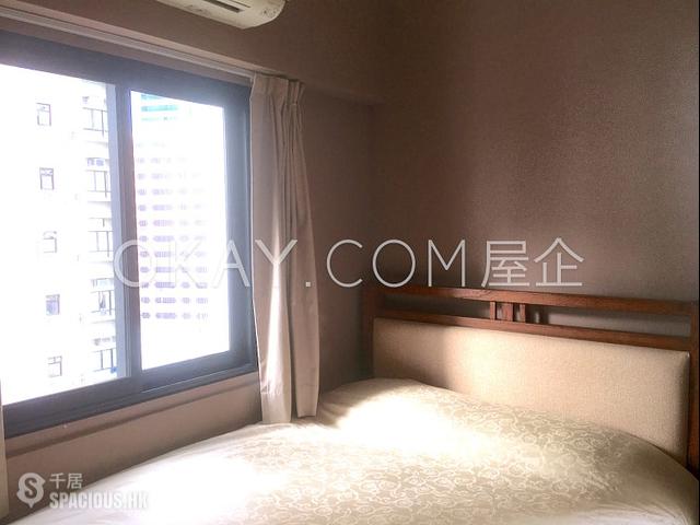 Wan Chai - Wai Cheong Building 11