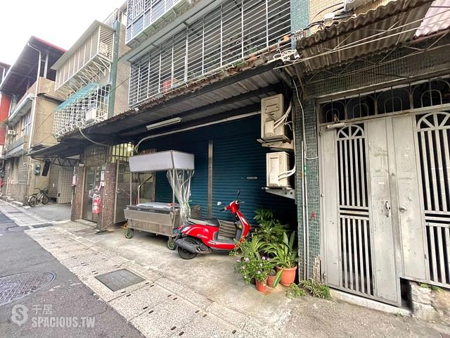 Datong - No. X, Lane 214, Section 2, Dihua St, Datong District, Taipei City, Taiwan 103 01