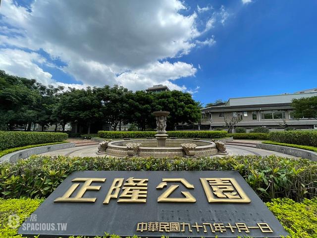 Banqiao - 220, Taiwan, New Taipei City, Banqiao District, 三民路二段正隆巷19弄X號 01