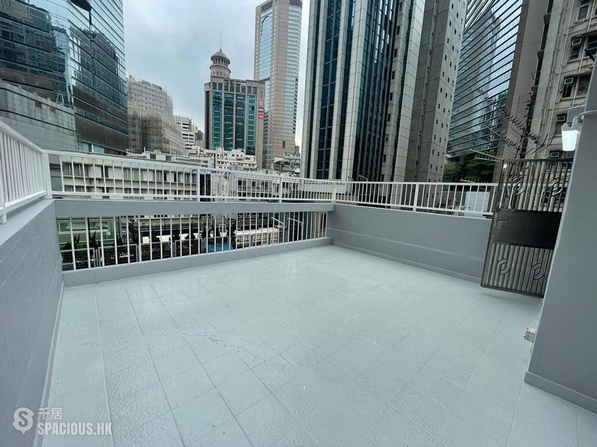 Causeway Bay - 42, Jardine's Crescent 01