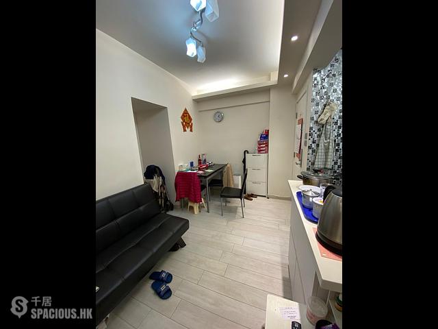 Quarry Bay - Tak Lee Building 01