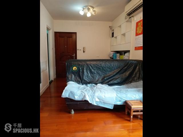 Shek Tong Tsui - Nice Garden 01