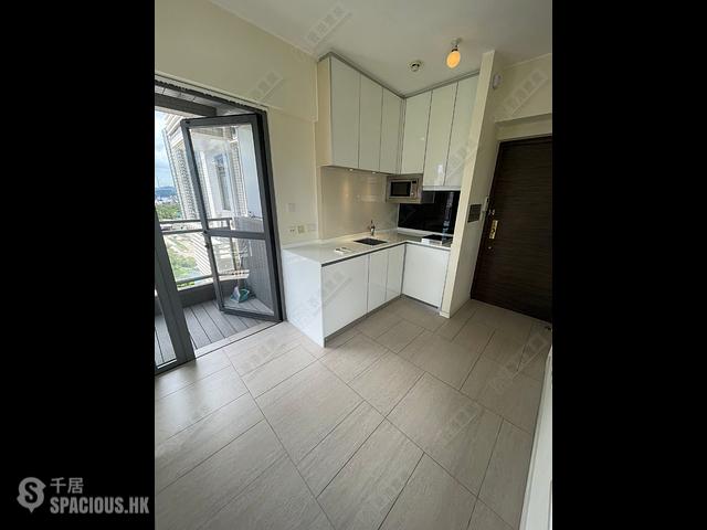 Yau Ma Tei - Jade Suites 01