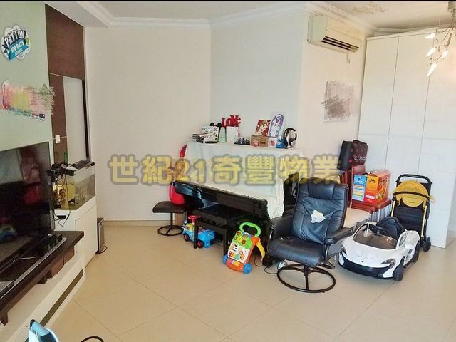 Sheung Shui - Woodland Crest 01