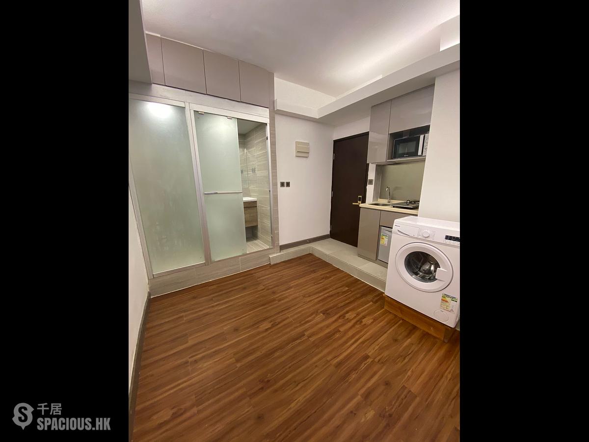 Sai Ying Pun - 24, Centre Street 01