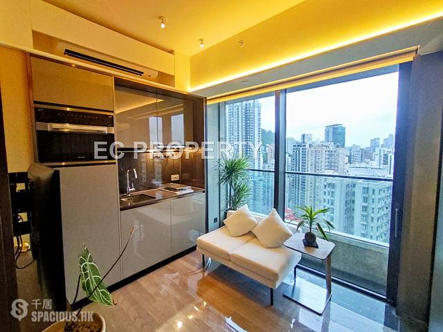 跑馬地 - Eight Kwai Fong Happy Valley 01