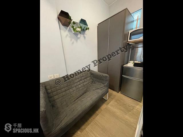 Wan Chai - 100-102, Thomson Road 01