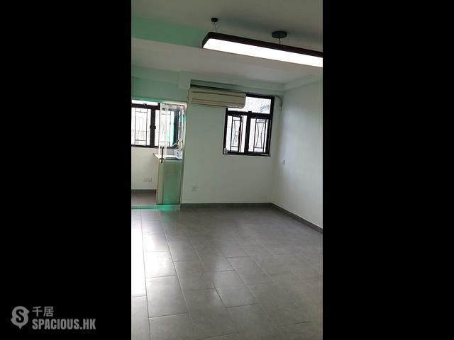 Sham Shui Po - Houston Court 01