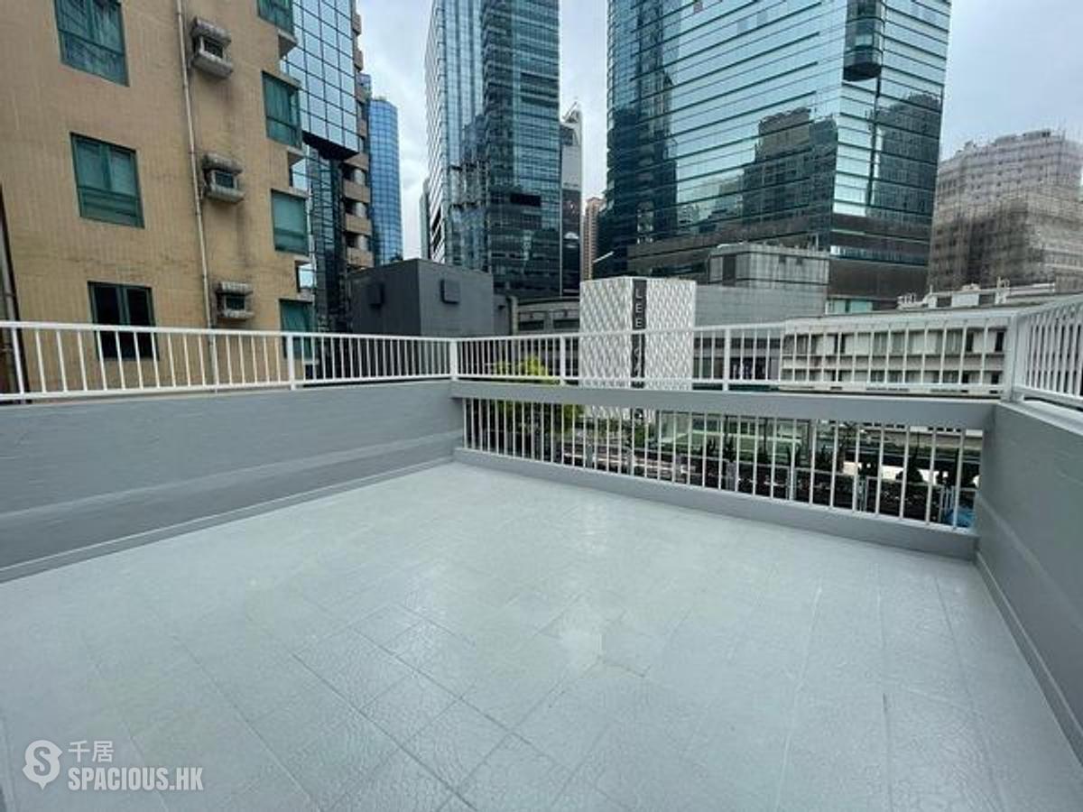 Causeway Bay - 42, Jardine's Crescent 01