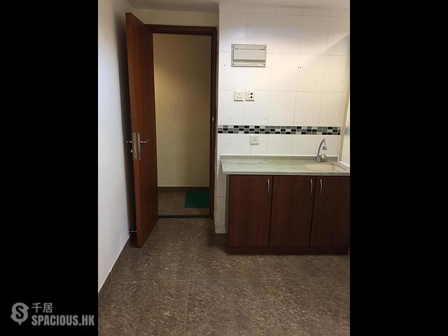 Sai Ying Pun - Chung Ah Building 01