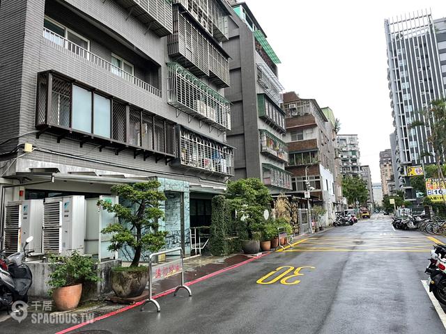 Xinyi - No. XX, Lane 123, Songlong Rd, Xinyi District, Taipei City, Taiwan 110 01