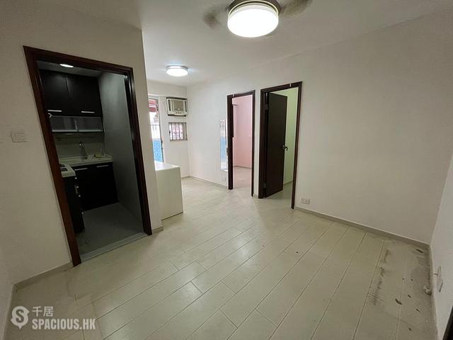 Kowloon City - Goldview Court 01