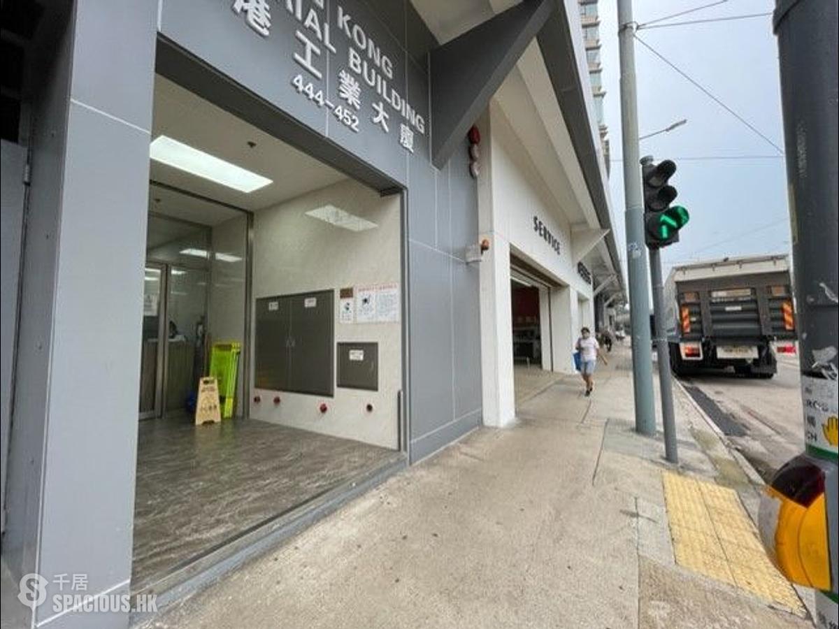 Shek Tong Tsui - Hong Kong Industrial Building 01