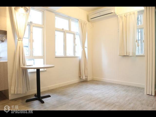 Central - 33, Graham Street 01