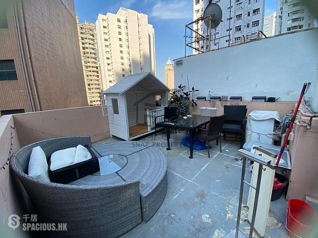 Soho - Cheong Ngar Court 01