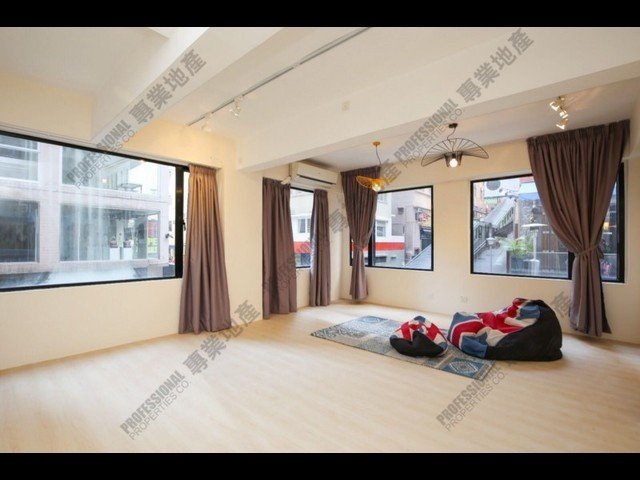 Soho - Chui Man House 01