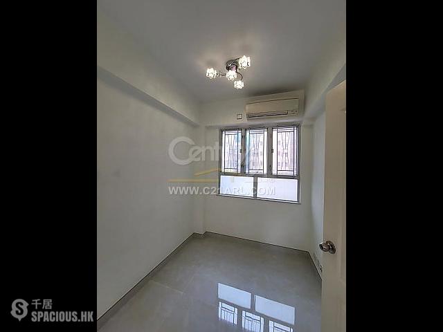 Tsim Sha Tsui - Luxury Court 01