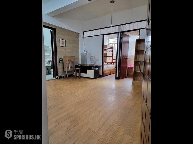 Sham Shui Po - 11-11B, Boundary Street 01