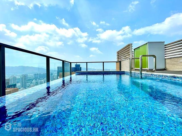 Yuen Long - Grand Yoho 01