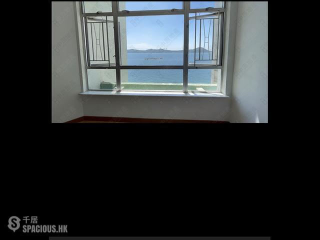 Ap Lei Chau - South Horizons Phase 2 Yee Wan Court (Block 15) 01