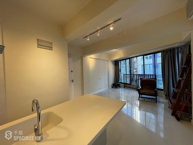 Soho - 60, Hollywood Road 01