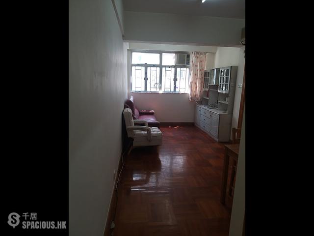 North Point - Pak Kok Building 01