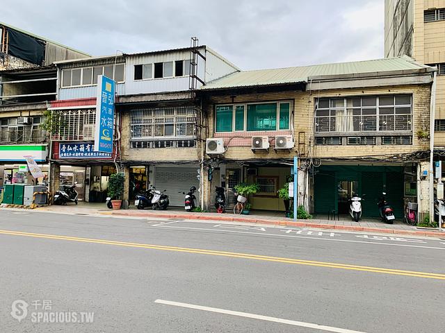 Datong - No. XXX, Jiuquan St, Datong District, Taipei City, Taiwan 103 01