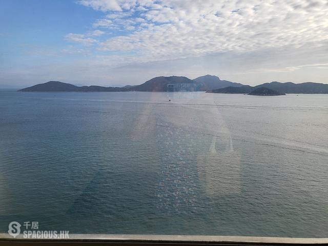 Ap Lei Chau - South Horizons Phase 2 Yee Tsui Court (Block 16) 01