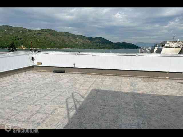 Mui Wo - Mui Wo Building 04
