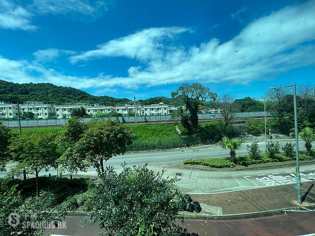 Tai Po - Parc Versailles 01