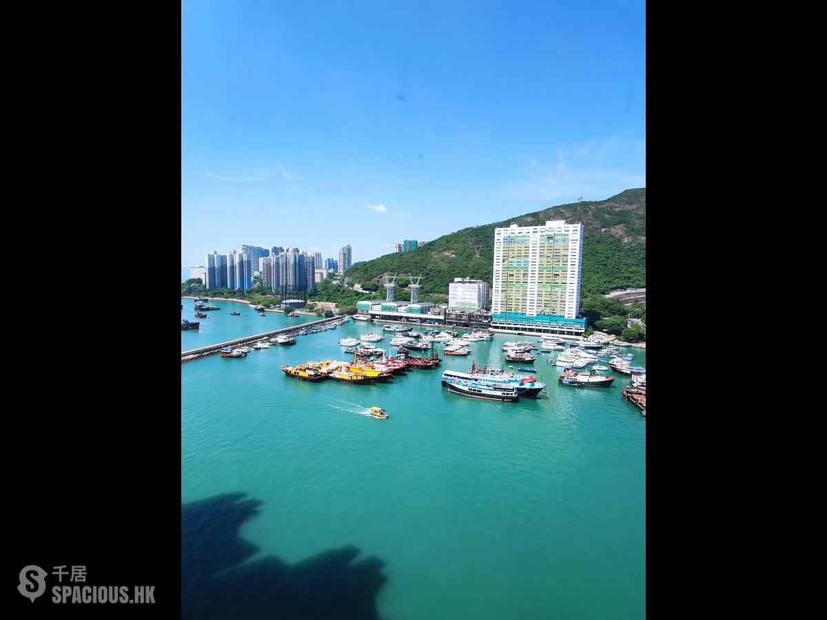 Ap Lei Chau - South Horizons Phase 1 Hoi Ngar Court (Block 3) 01